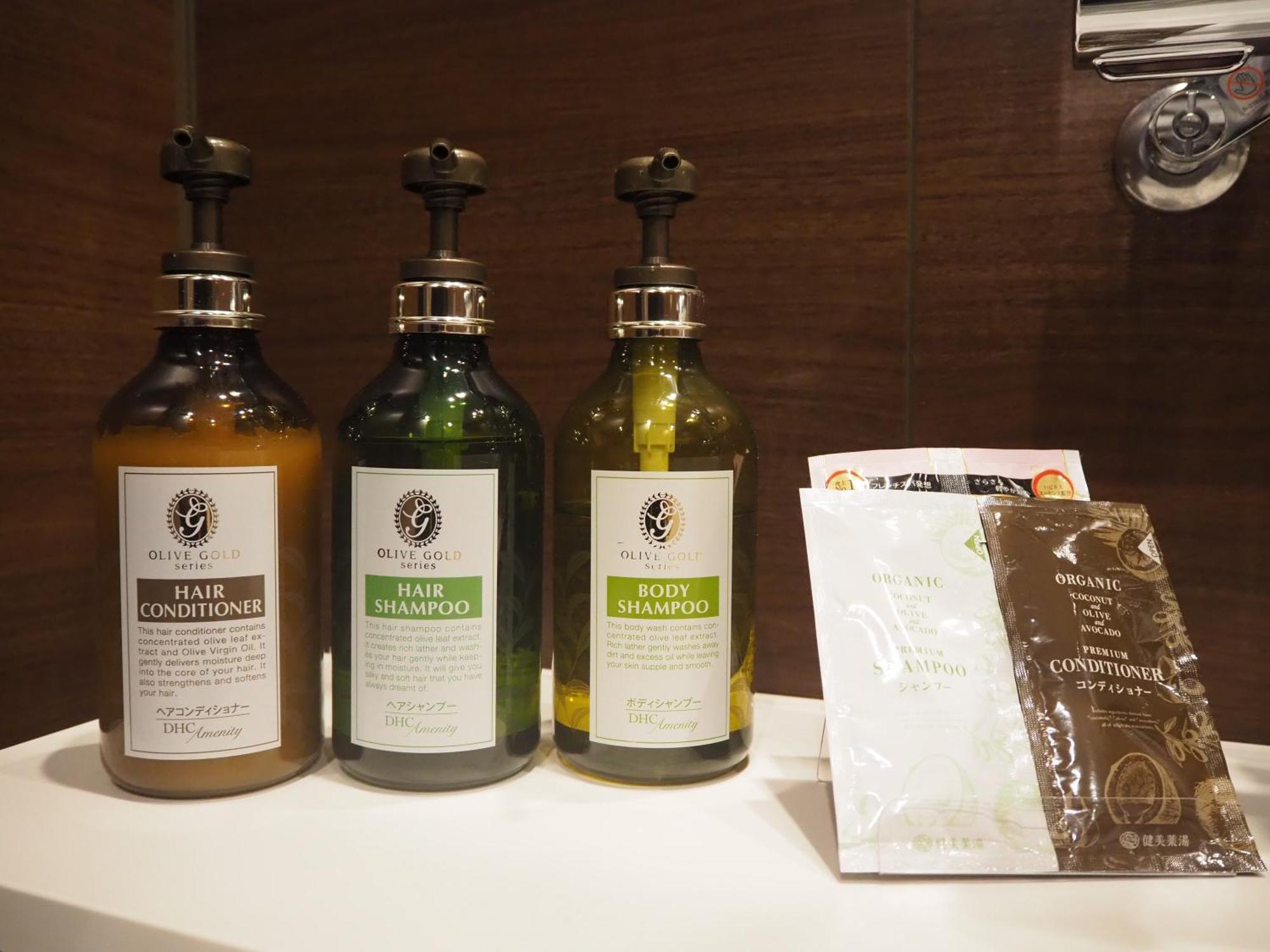 Hotel K6 Osaka Namba (Adults Only) מראה חיצוני תמונה