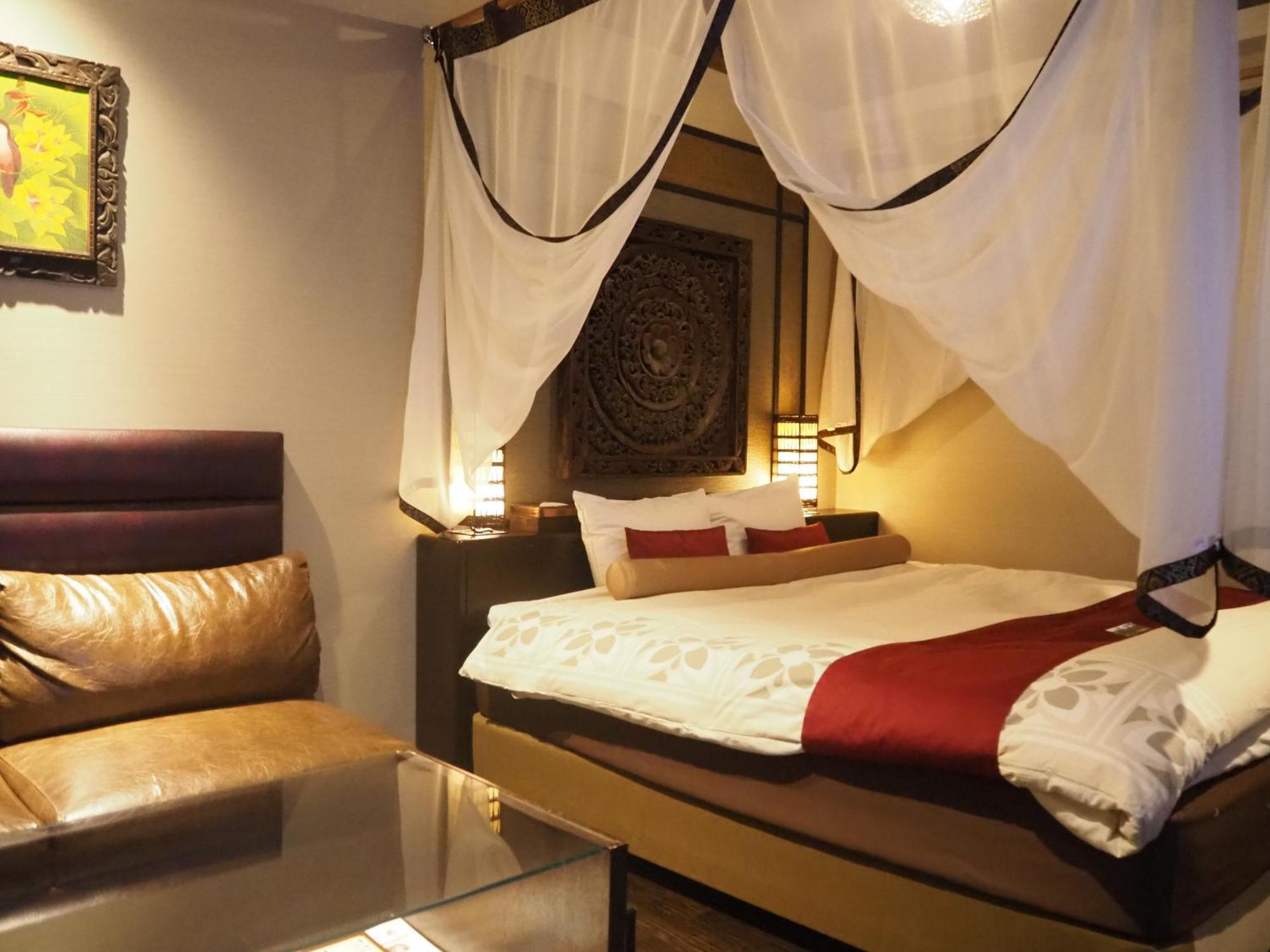 Hotel K6 Osaka Namba (Adults Only) מראה חיצוני תמונה
