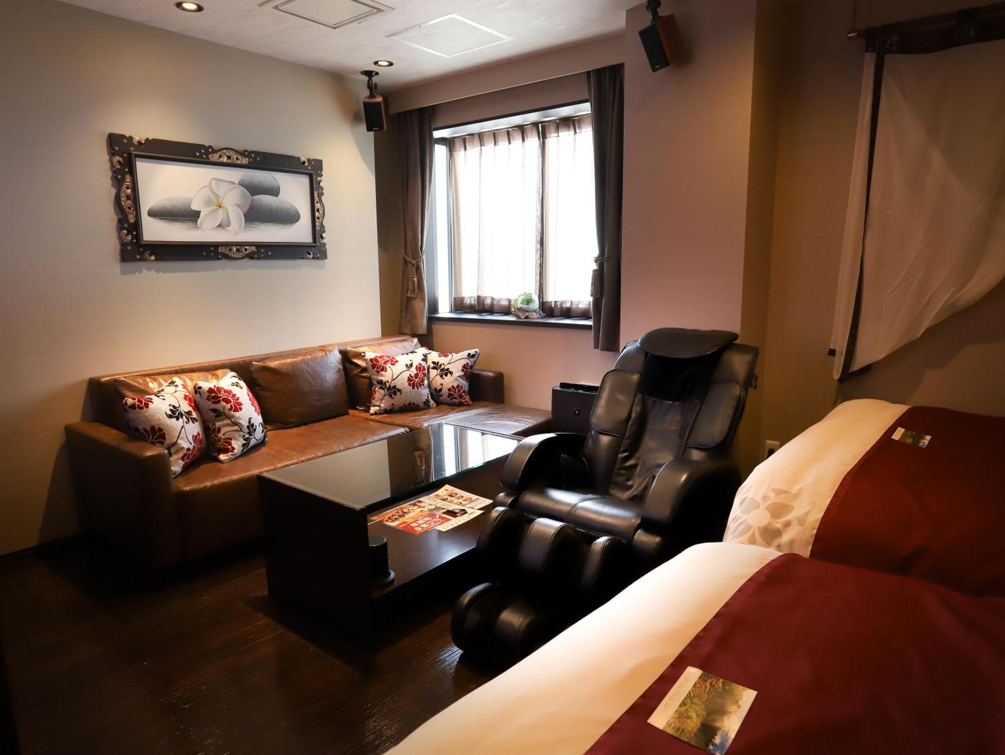 Hotel K6 Osaka Namba (Adults Only) מראה חיצוני תמונה